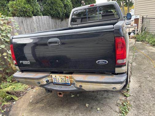 2002 Ford F-250 Lariat Crew Cab Super Duty