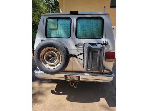 1995 Chevrolet Van Base