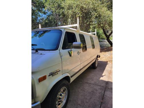 1995 Chevrolet Van Base