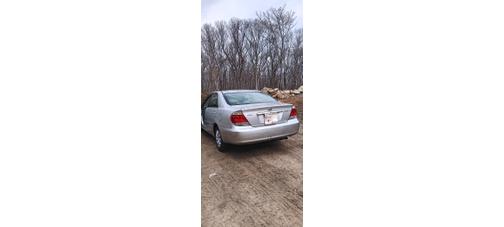 2005 Toyota Camry LE