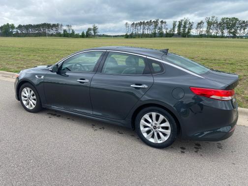2016 Kia Optima EX