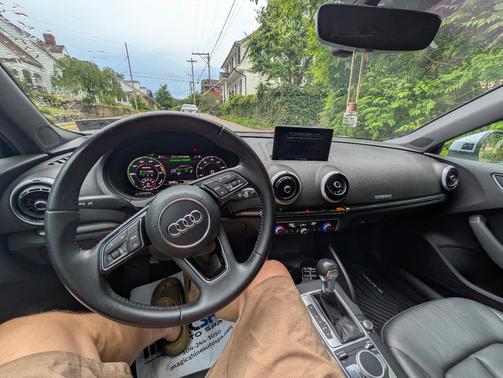 Silver 2017 Audi A3 e-tron 1.4T Premium