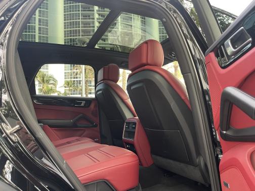 2019 Porsche Cayenne Base