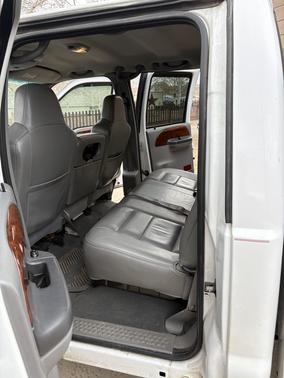 2003 Ford F-250 Lariat Crew Cab Super Duty