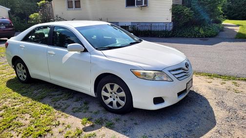 2011 Toyota Camry LE