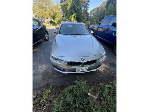 2018 BMW 330 i xDrive