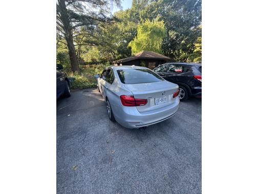 2018 BMW 330 i xDrive