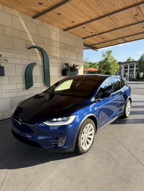 Blue 2020 Tesla Model X Long Range