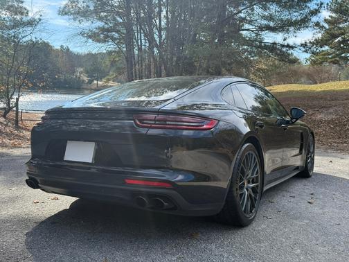 2018 Porsche Panamera Panamera 4S