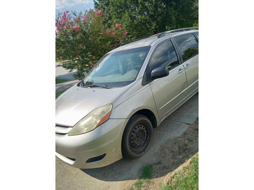 2006 Toyota Sienna CE