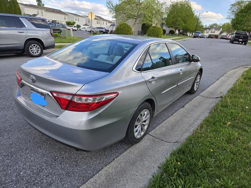 Silver 2017 Toyota Camry LE