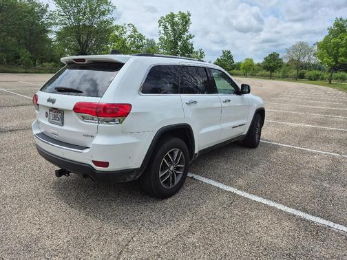 White 2017 Jeep Grand Cherokee Limited