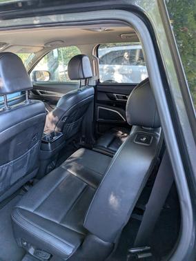 Gray 2022 Kia Telluride LX