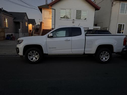 2021 Chevrolet Colorado LT