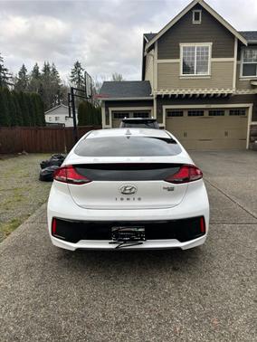 2017 Hyundai IONIQ Hybrid Blue
