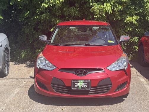 Red 2013 Hyundai Veloster Base