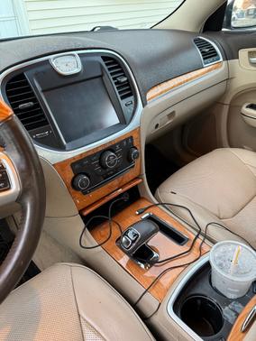 2013 Chrysler 300C Base