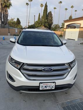 White 2015 Ford Edge SEL