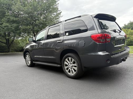 2012 Toyota Sequoia Limited