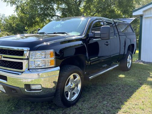 Black 2013 Chevrolet Silverado 2500 LT
