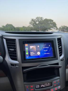 White 2014 Subaru Outback 3.6R Limited