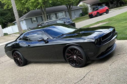2014 Dodge Challenger SXT