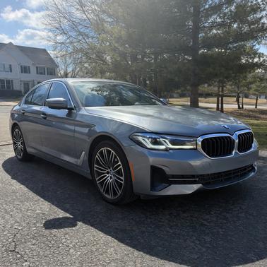 2021 BMW 530 i