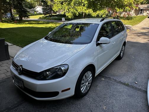2013 Volkswagen Jetta SportWagen SE