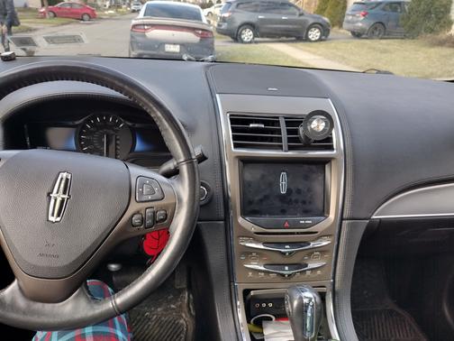 2012 Lincoln MKX Base