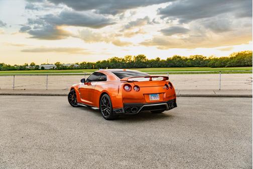 2017 Nissan GT-R Premium