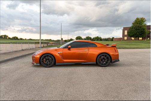 2017 Nissan GT-R Premium