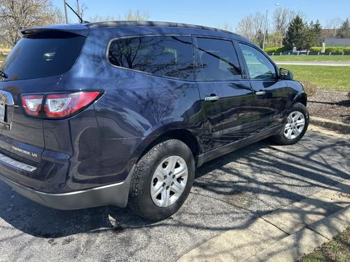 Blue 2015 Chevrolet Traverse LS