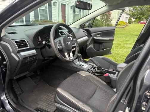 Gray 2016 Subaru Crosstrek 2.0i Premium