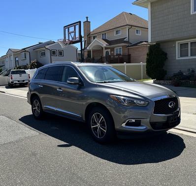2019 INFINITI QX60 LUXE