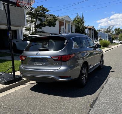 2019 INFINITI QX60 LUXE
