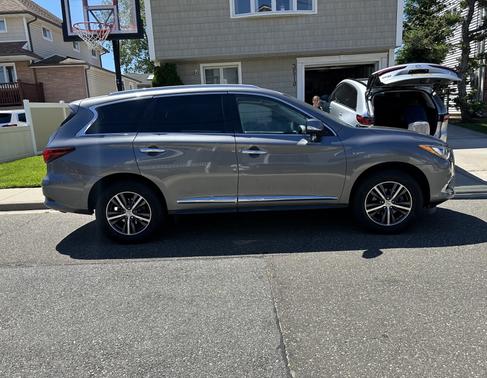 2019 INFINITI QX60 LUXE