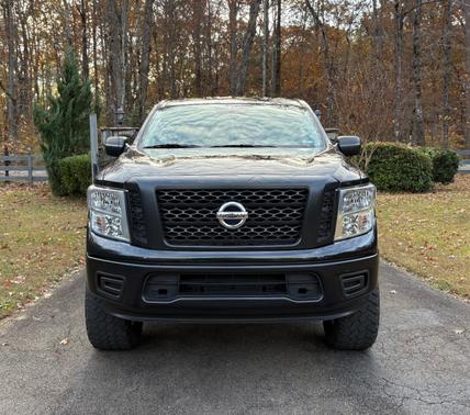 2018 Nissan Titan S