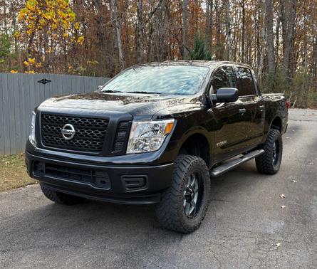 2018 Nissan Titan S