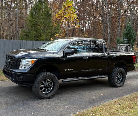 2018 Nissan Titan S