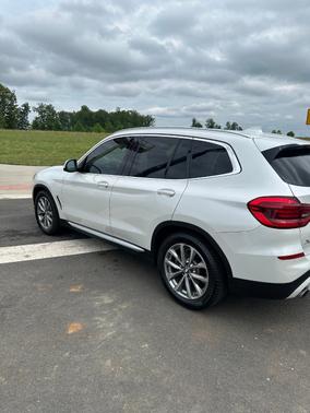White 2019 BMW X3 xDrive30i