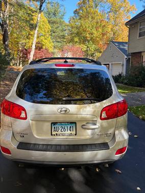 Gray 2009 Hyundai SANTA FE GLS