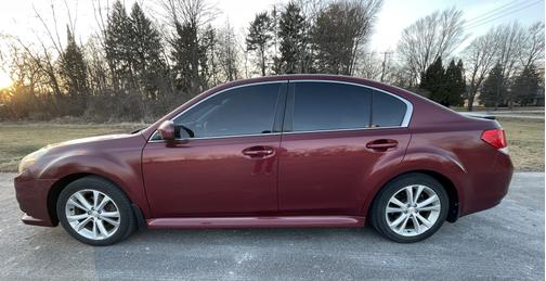 2013 Subaru Legacy 2.5i Limited