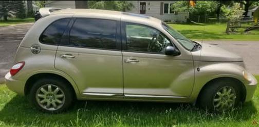 Gold 2006 Chrysler PT Cruiser Limited