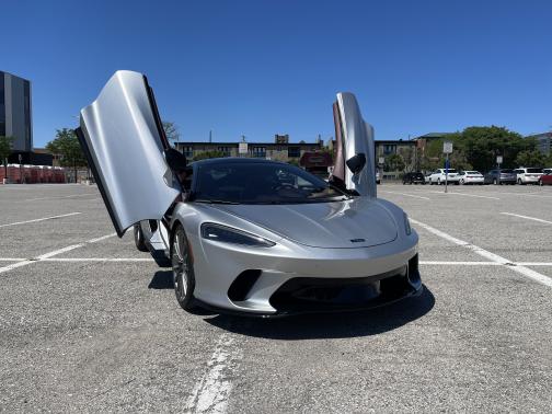 2022 McLaren GT Base