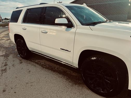 2017 GMC Yukon Denali