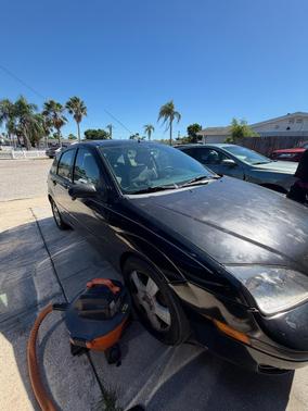 Black 2007 Ford Focus SE