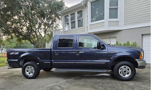1999 Ford F-350 Lariat Crew Cab Super Duty