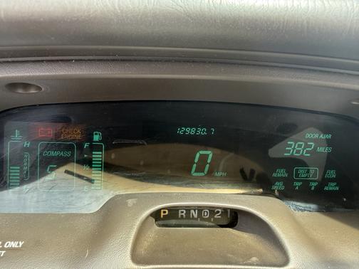 1996 Lincoln Town Car Cartier Designer