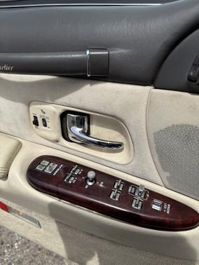 1996 Lincoln Town Car Cartier Designer