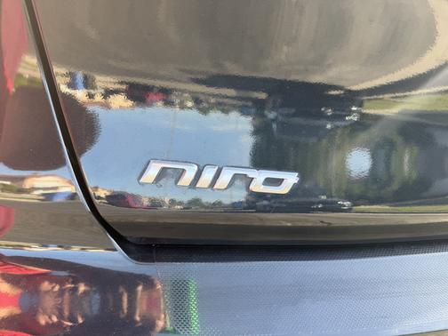 Blue 2022 Kia Niro EV EX